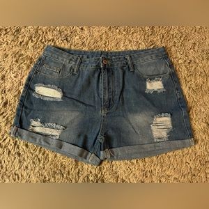 Women’s size XL distressed jean shorts